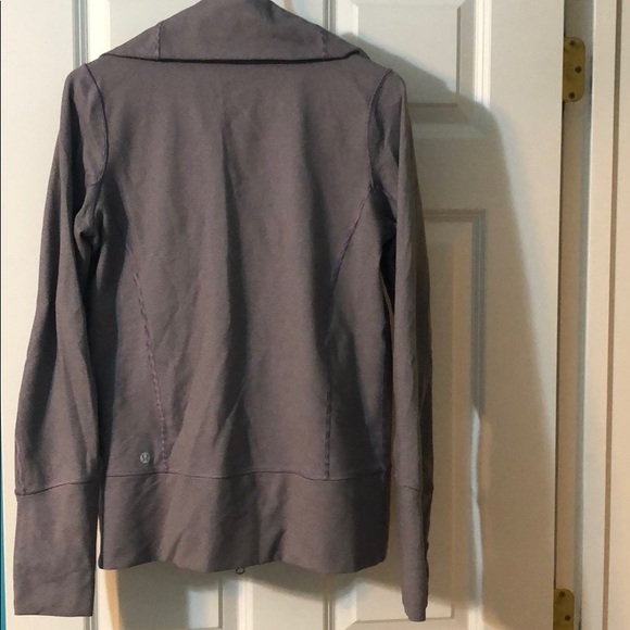 Lululemon Define jacket - Picture 4 of 5